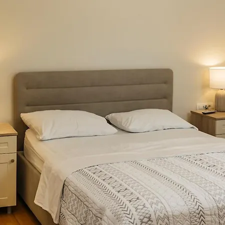 Seaside Luxury With Jacuzzi And Sea View, Omis 빌라 Stanici
