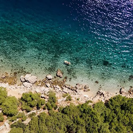 Seaside Luxury With Jacuzzi And Sea View, Omis Stanici