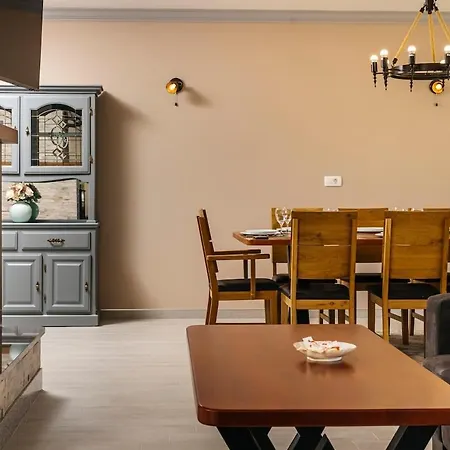 Seaside Luxury With Jacuzzi And Sea View, Omis