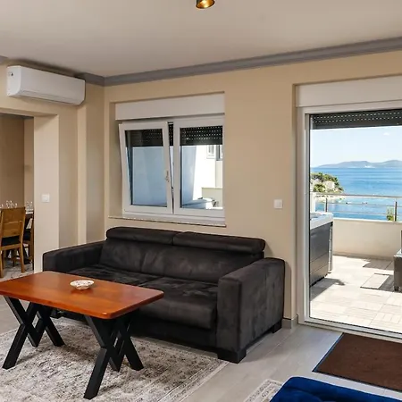 Seaside Luxury With Jacuzzi And Sea View, Omis 빌라 Stanici